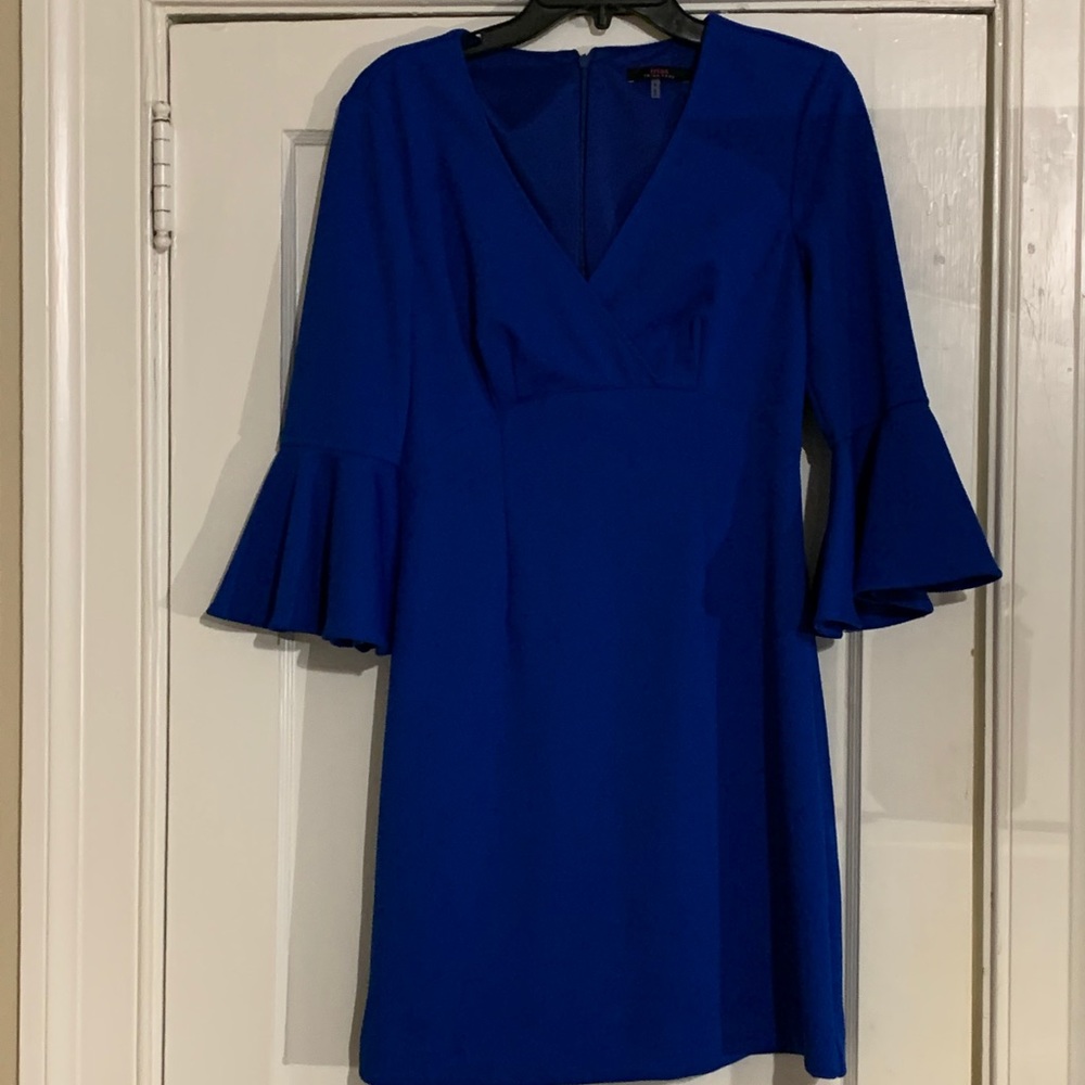 Trina Turk blue dress size 6